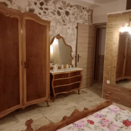 Cortijo Rural Molino Con Piscina Y Zonas Compartidas