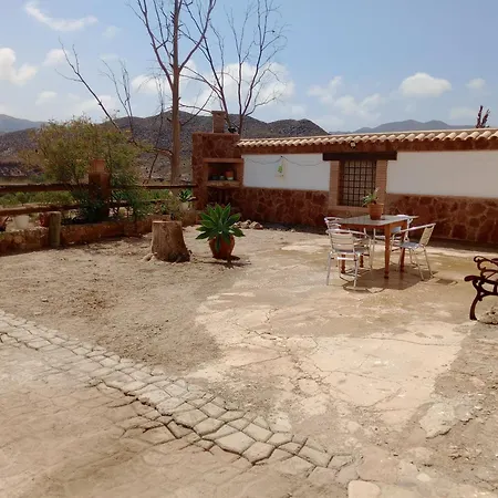 Hétvégi ház Cortijo Rural Molino Con Piscina Y Zonas Compartidas El Tarahal